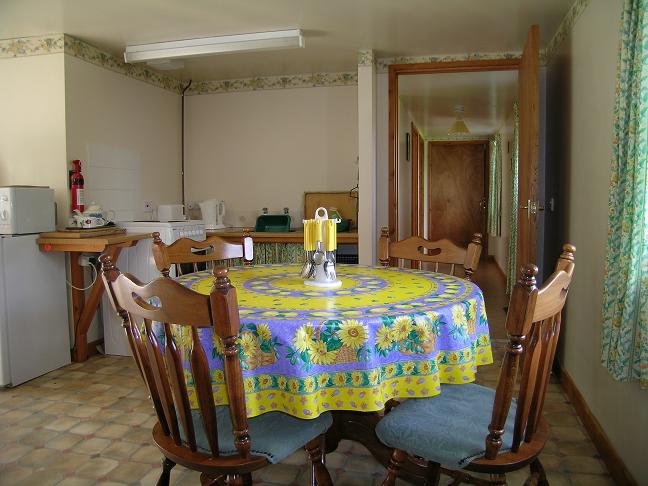 Briallen Cottage - Sleeps 5, 3 downstairs bedrooms